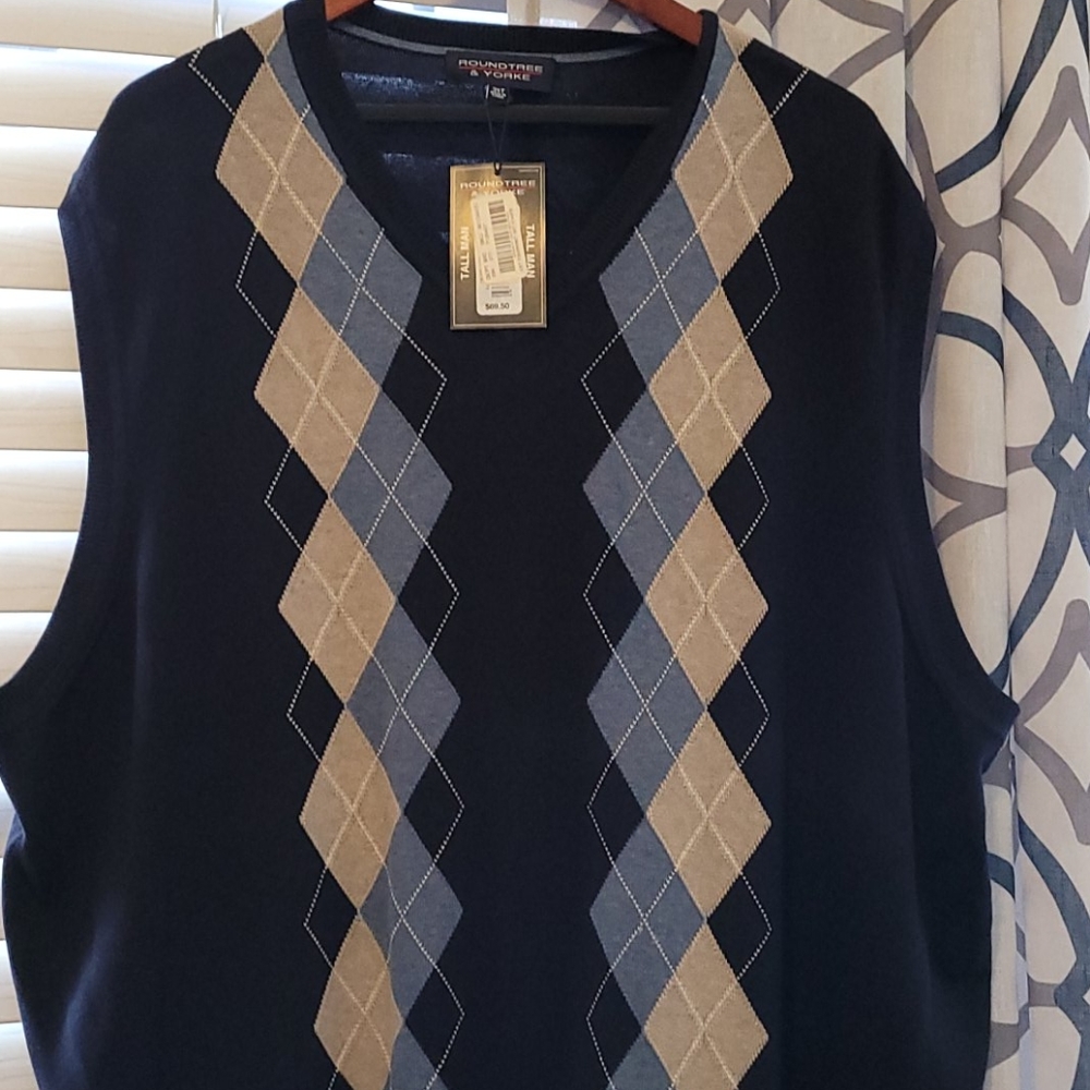 Sweater vest